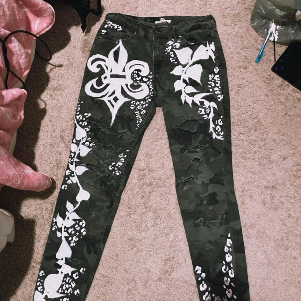 handpainted camo ripped jeans